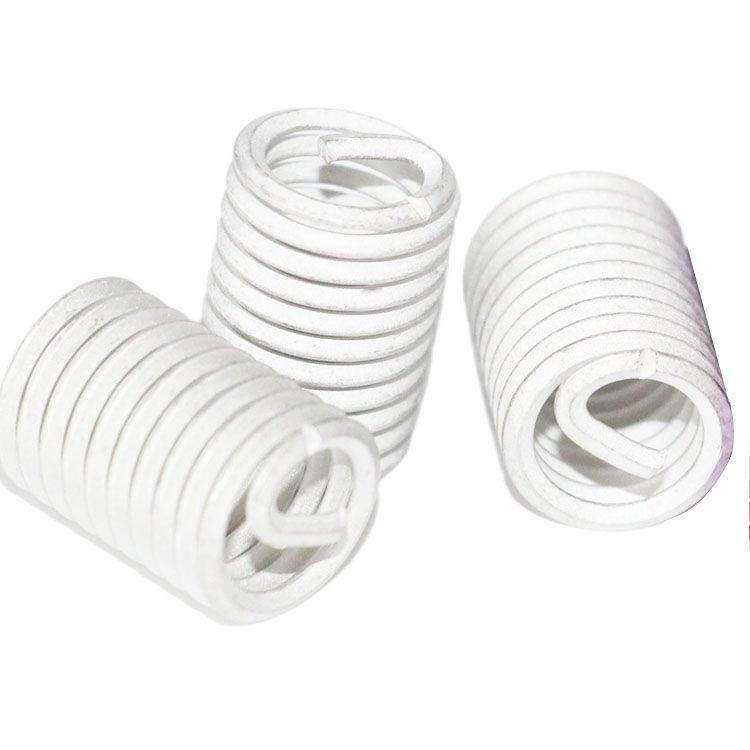 問題三：鋼絲螺套安裝完畢、塞規(guī)檢測通規(guī)不通或螺栓旋入不順？